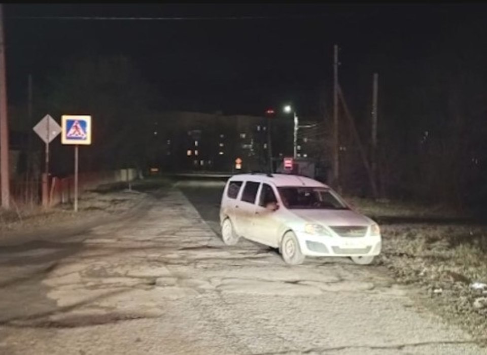 Женщина попала в больницу после ДТП на пешеходном переходе под Волгоградом