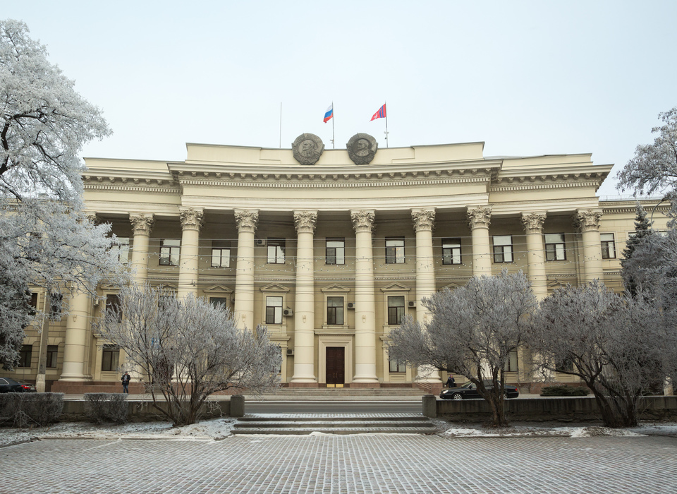 Губернатор Волгоградской области продлил полномочия Василия Иванова