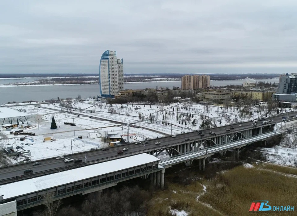 В Волгограде обсуждают схемы движения маршруток, рост тарифов на свет и потепление