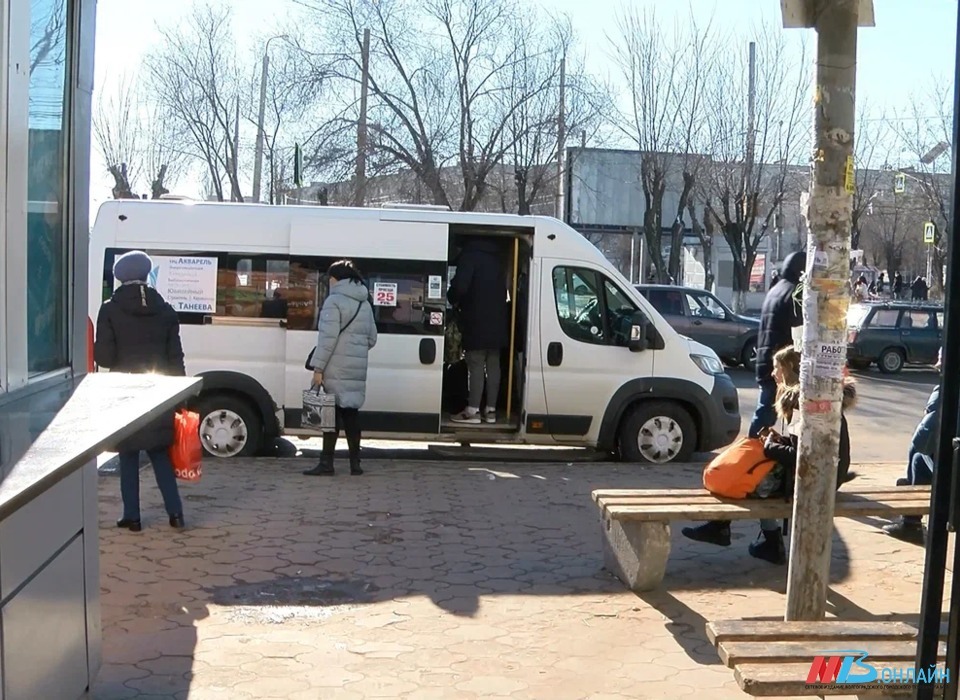 Жители Волгограда обсудили изменение схем движения девяти маршруток с 16 декабря