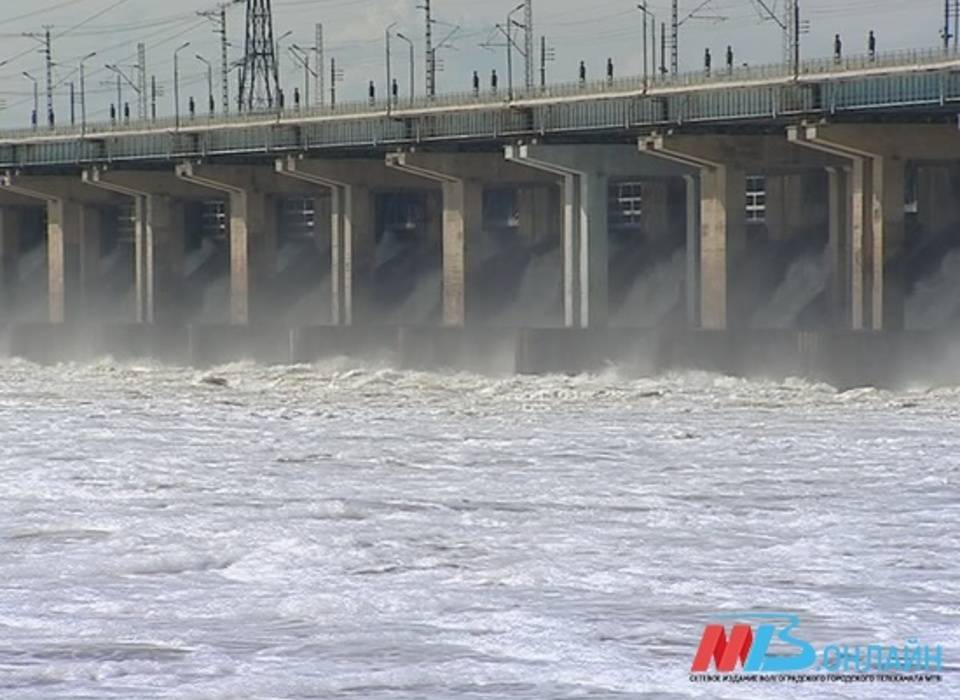 На Волжской ГЭС до 20 марта сохранили уровень сброса воды