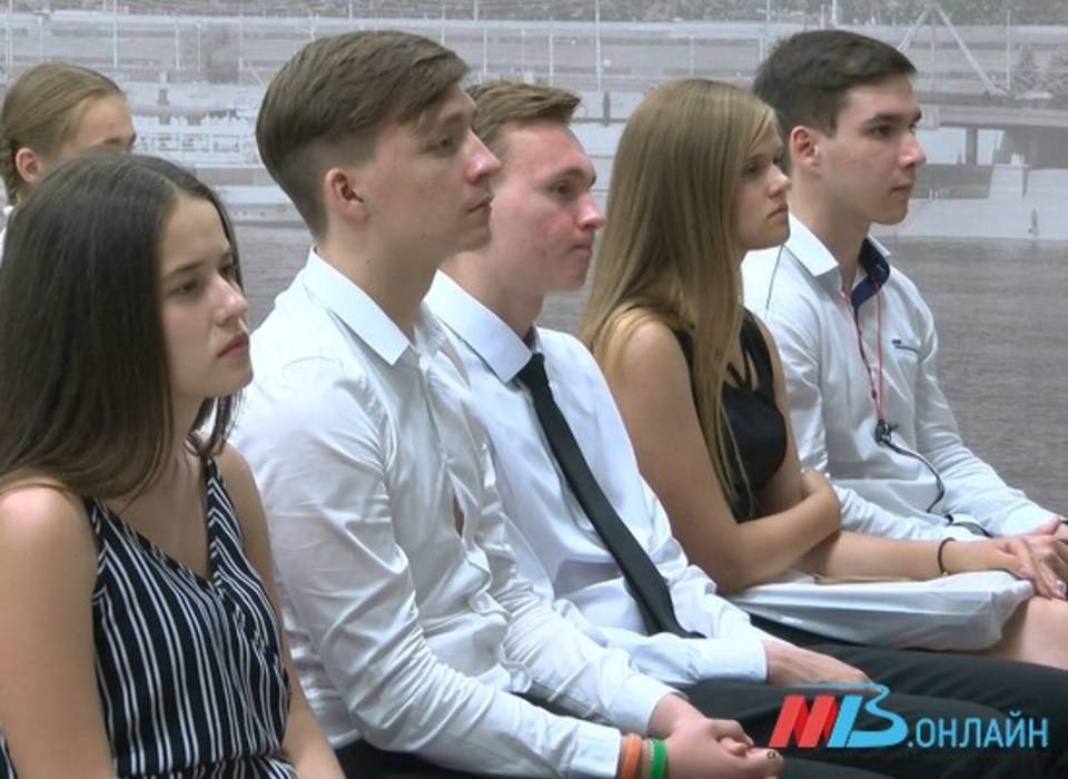 Волгоградцы считают важным получить хорошее образование