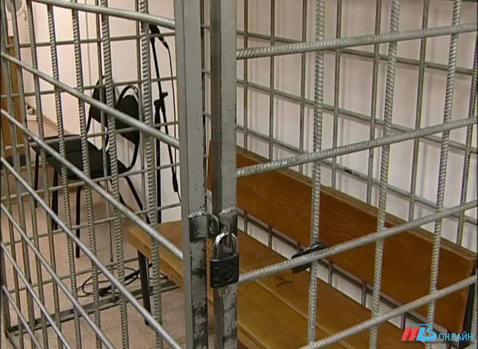 Экс-глава городского поселения в Волгоградской области осужден за взятку