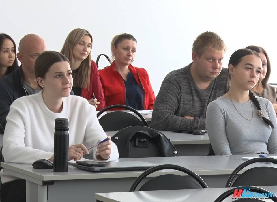Волгоградские школьники с медалями получат дополнительные баллы при поступлении в вузы