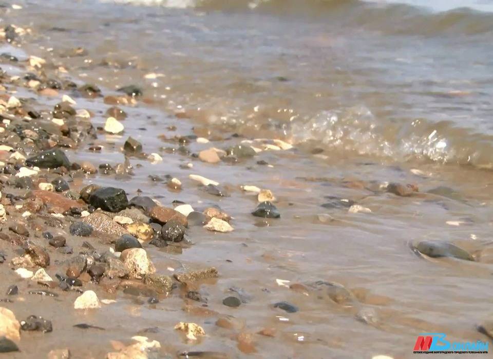 В Волгограде начали проверять качество воды перед купальным сезоном