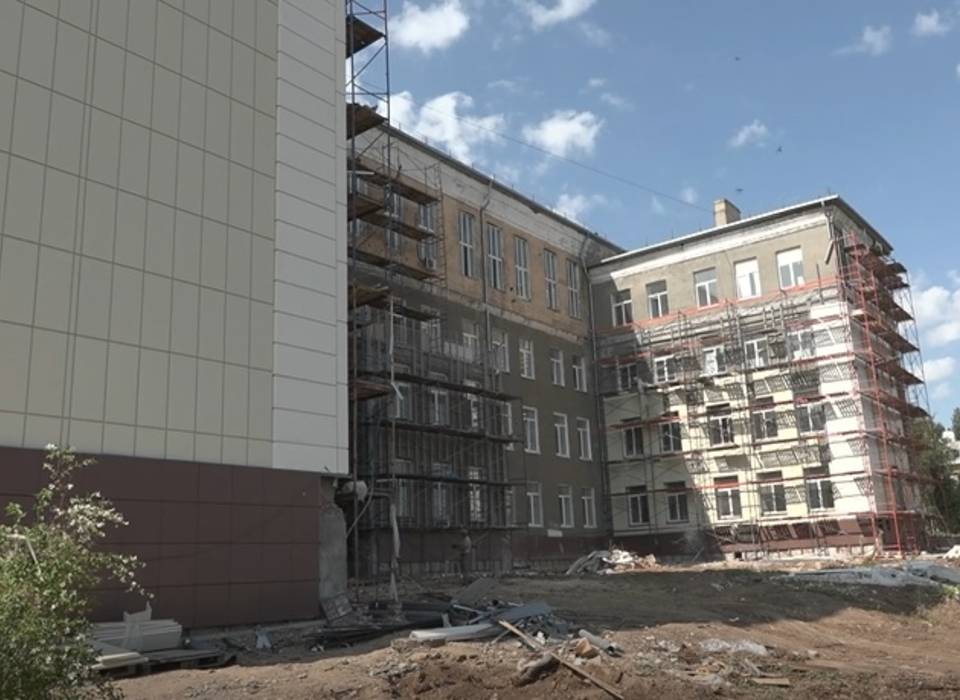 Капитальный ремонт в школе №89 в Волгограде завершится в этом году