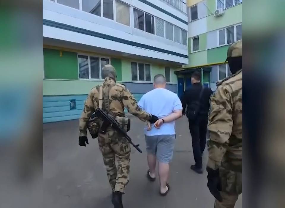Волгоградские полицейские задержали в Набережных Челнах 4-х дроповодов