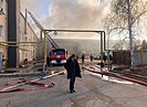 Пожар в Кировском районе Волгограда погубил большое предприятие по переработке пластика