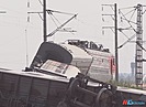 Водитель КамАЗа, столкнувшегося с поездом под Волгоградом, остается в реанимации