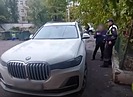 Полиция ищет свидетелей умышленного наезда на девушку в Волгограде